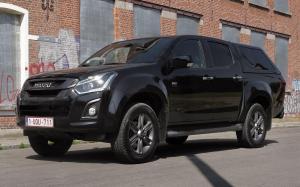 Isuzu D-Max LXS Life Double Cab 2017 года (EU)